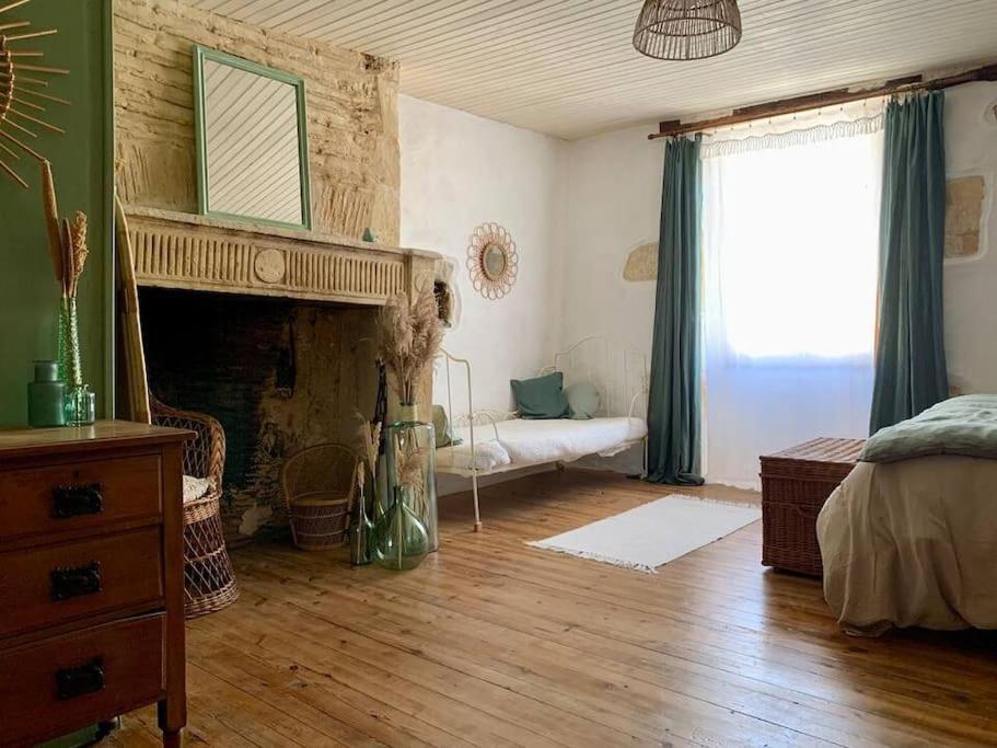 Maison Medievale Climatisee Avec Jardin Монпазие Екстериор снимка