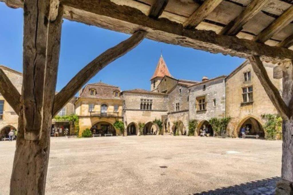 Maison Medievale Climatisee Avec Jardin Монпазие Екстериор снимка