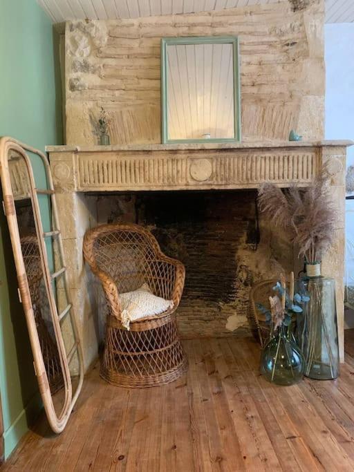 Maison Medievale Climatisee Avec Jardin Монпазие Екстериор снимка
